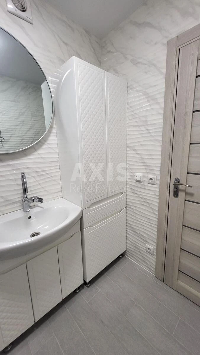 2k apartment prov. Motornyj 11600074