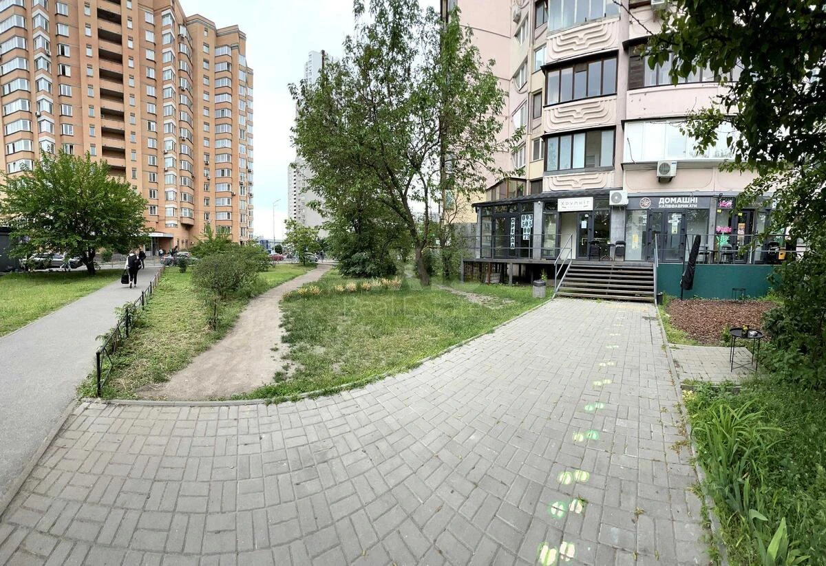 Объект торговли ул. Княжий Затон 12, 41м266731