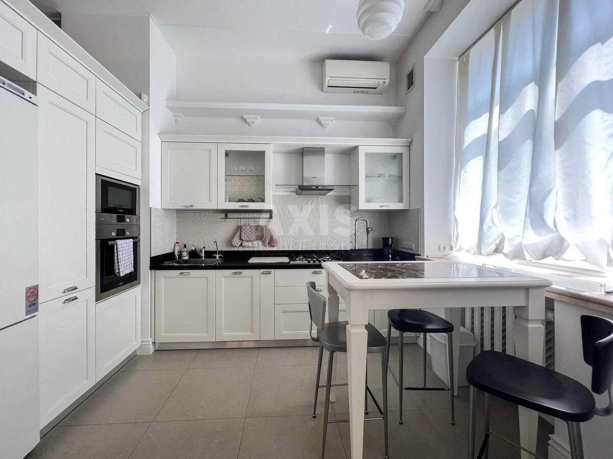 2k apartment vul. Tarasivs'ka 16713920