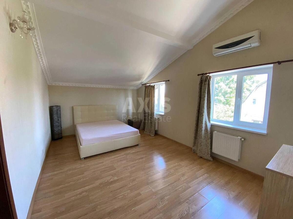 Дoм ул. Продольная 1-я, 270м2, город Киев625476