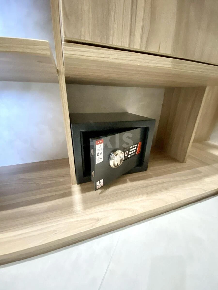 1k apartment vul. Pidvysoc'kogo Profesora 4В6481638