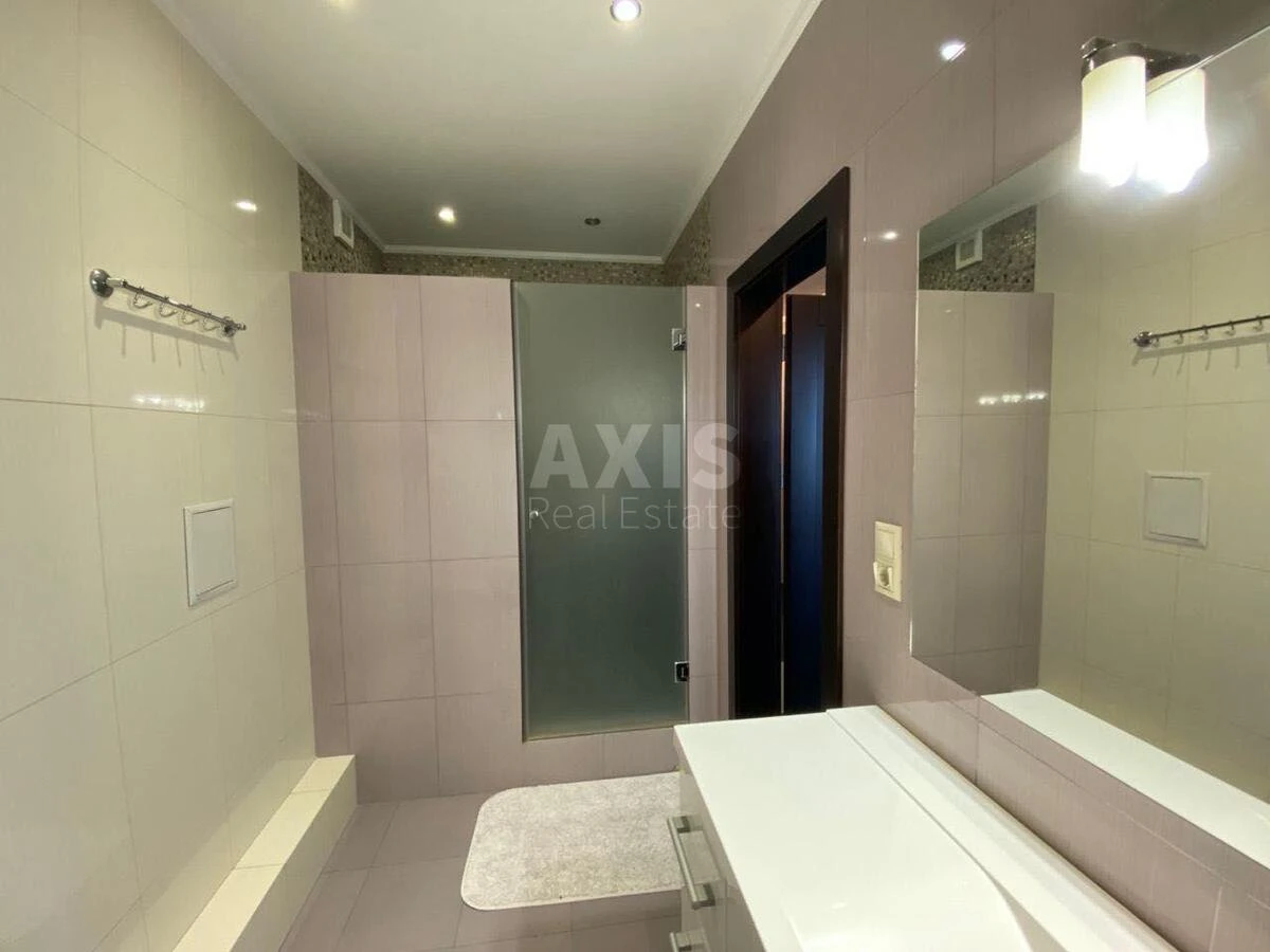 3k apartment nab. Dniprovs'ka 1648775