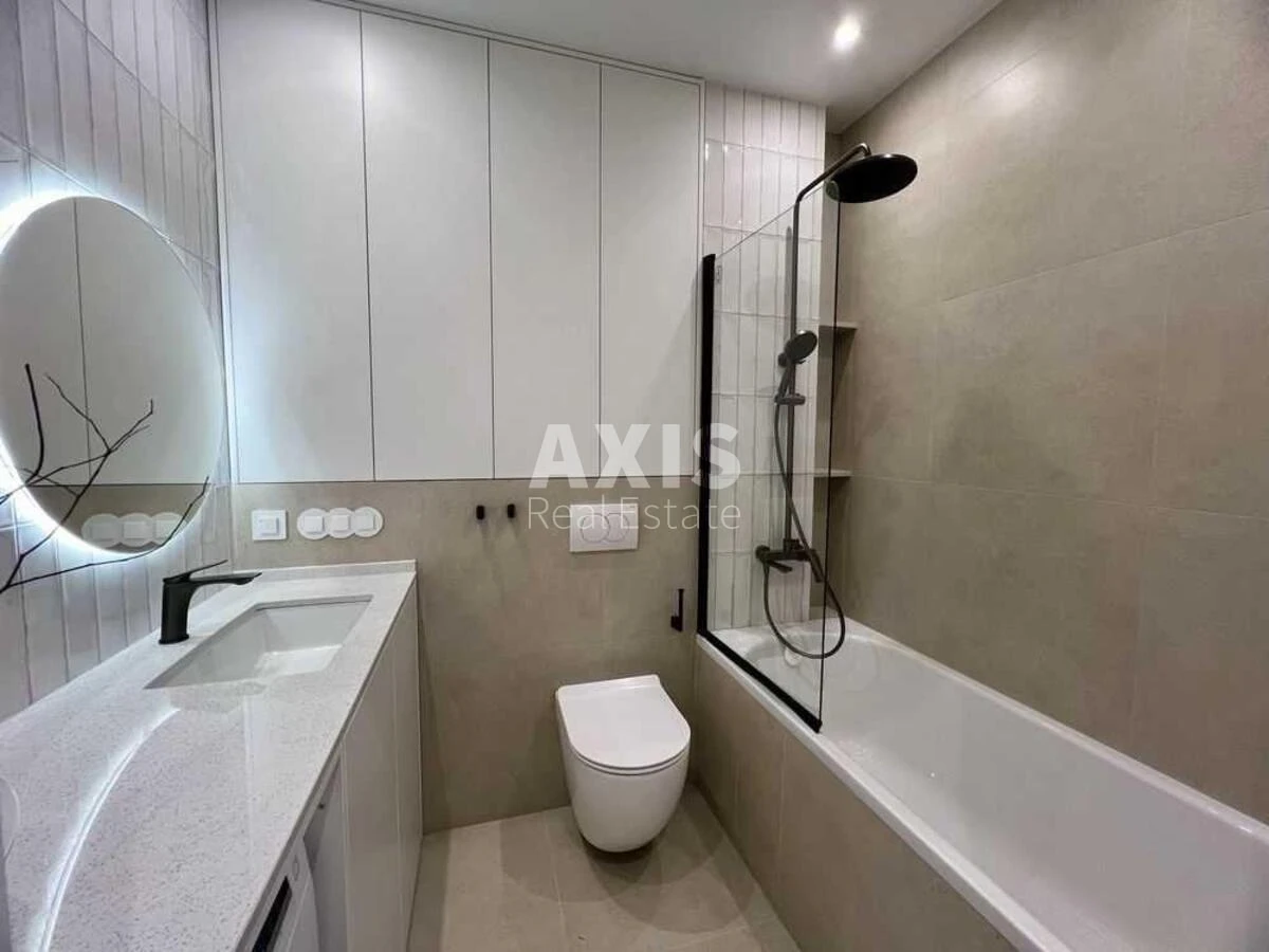 1k apartment vul. Brativ Shemetiv 10/8649295