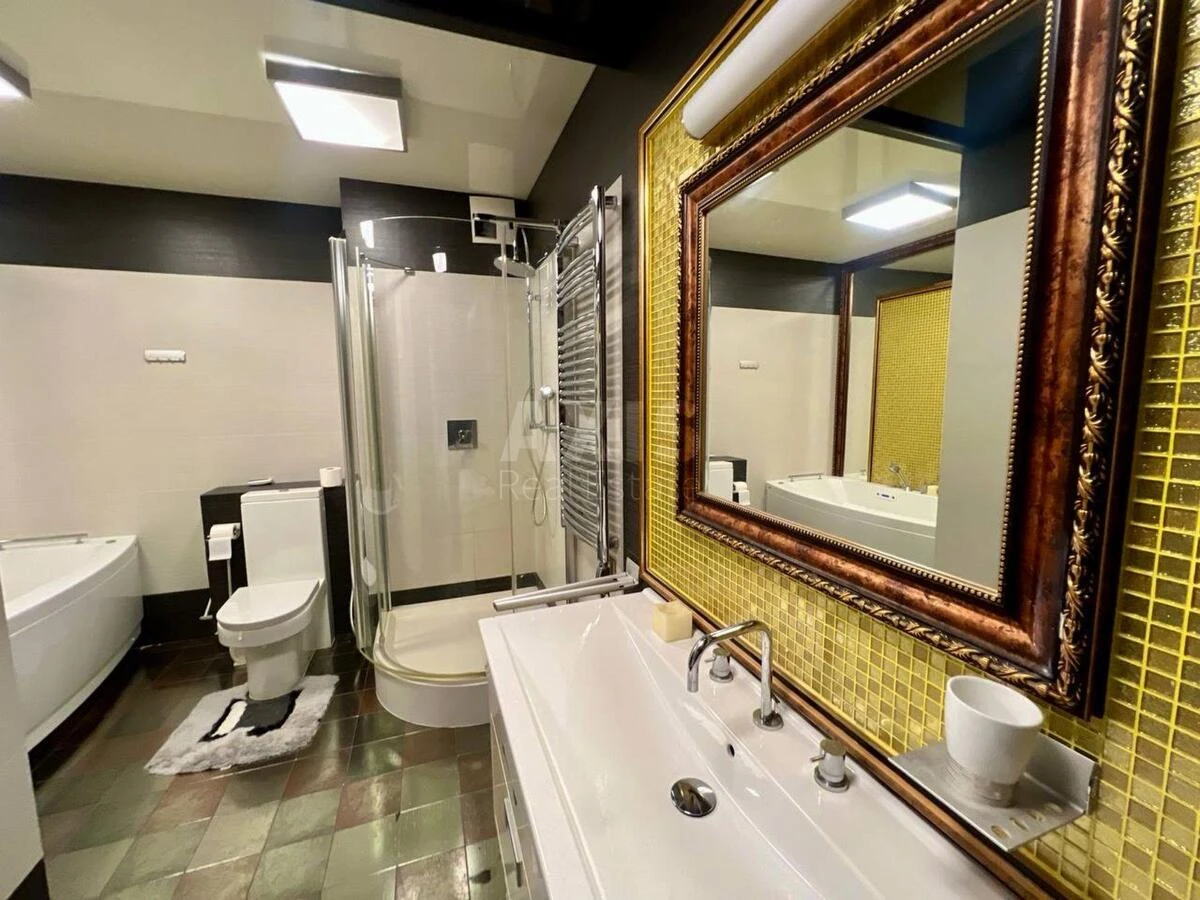 1к квартира ул. Верховинная 35641599