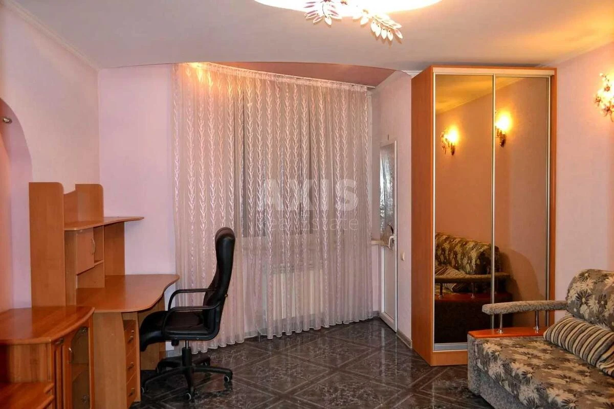 1k apartment vul. Ahmatovoi' Anny 50688063
