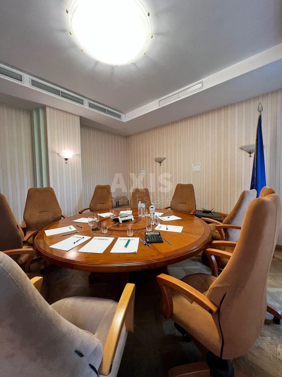 Office vul. Kostjantynivs'ka 32Б, 1000m2715979
