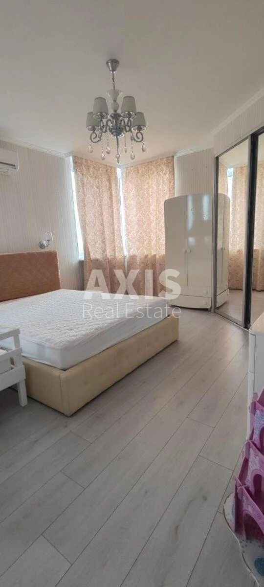 3k apartment bul. Chokolivs'kyj шість А567865