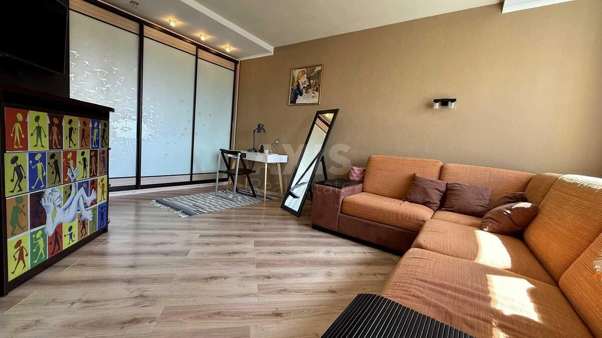 1k apartment prov. Feodosijs'kyj 12705851