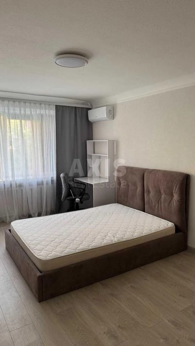 1к квартира ул. Юрковская 12688737