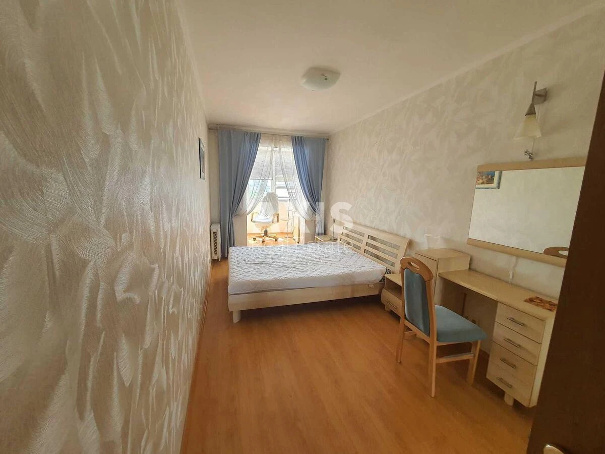 3к квартира ул. Малышко Андрея 9570082