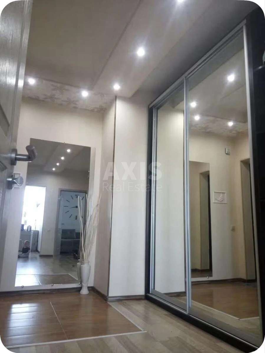 2k apartment vul. Dragomanova 40З709667