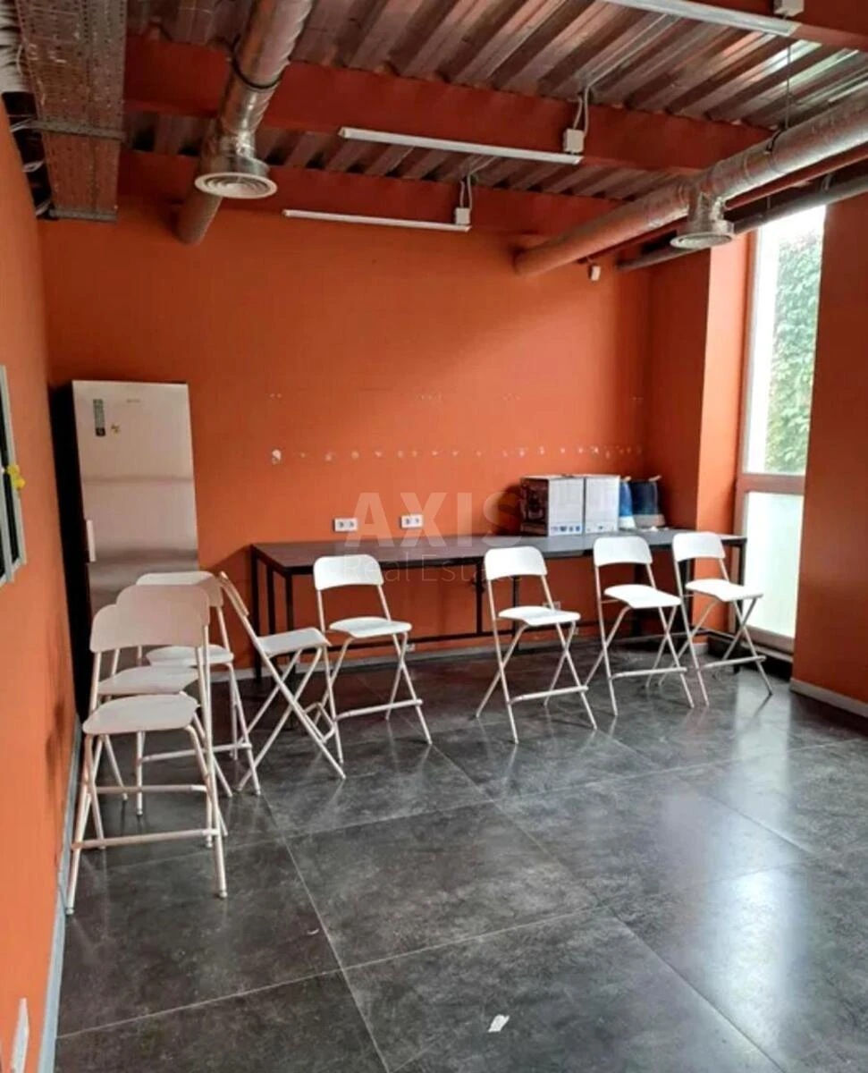 Office vul. Sverstjuka Jevgena 11Б, 485m2692547