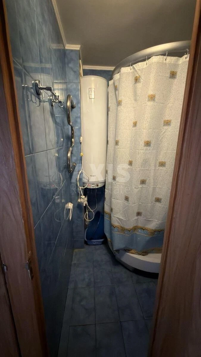 2k apartment vul. Levka Lukyanenka 2А708187