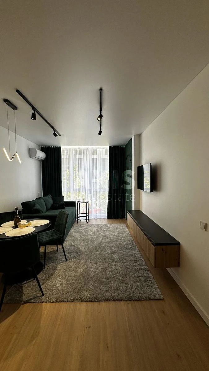 1k apartment vul. Saljutna 2Б466111