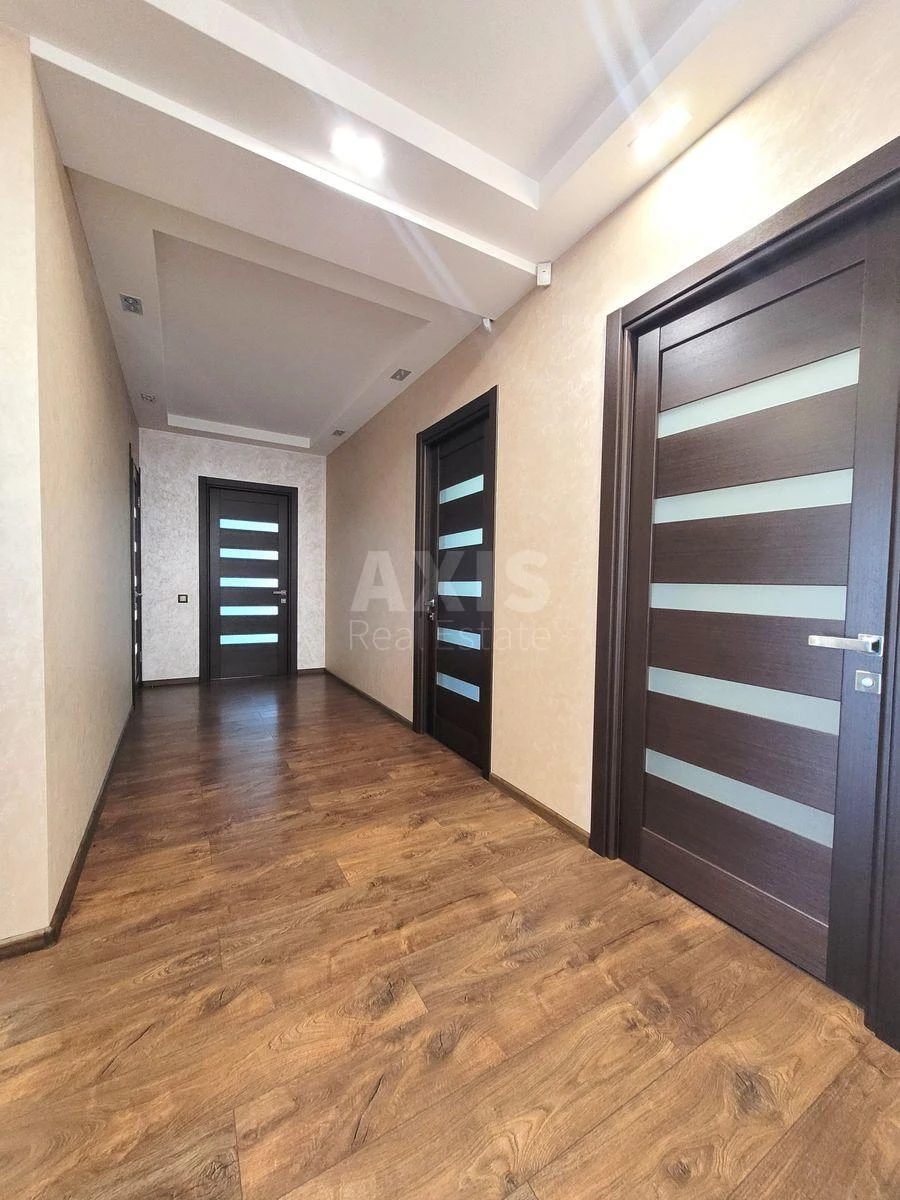 House vul. Central'na, 252m2, Kyiv city582889