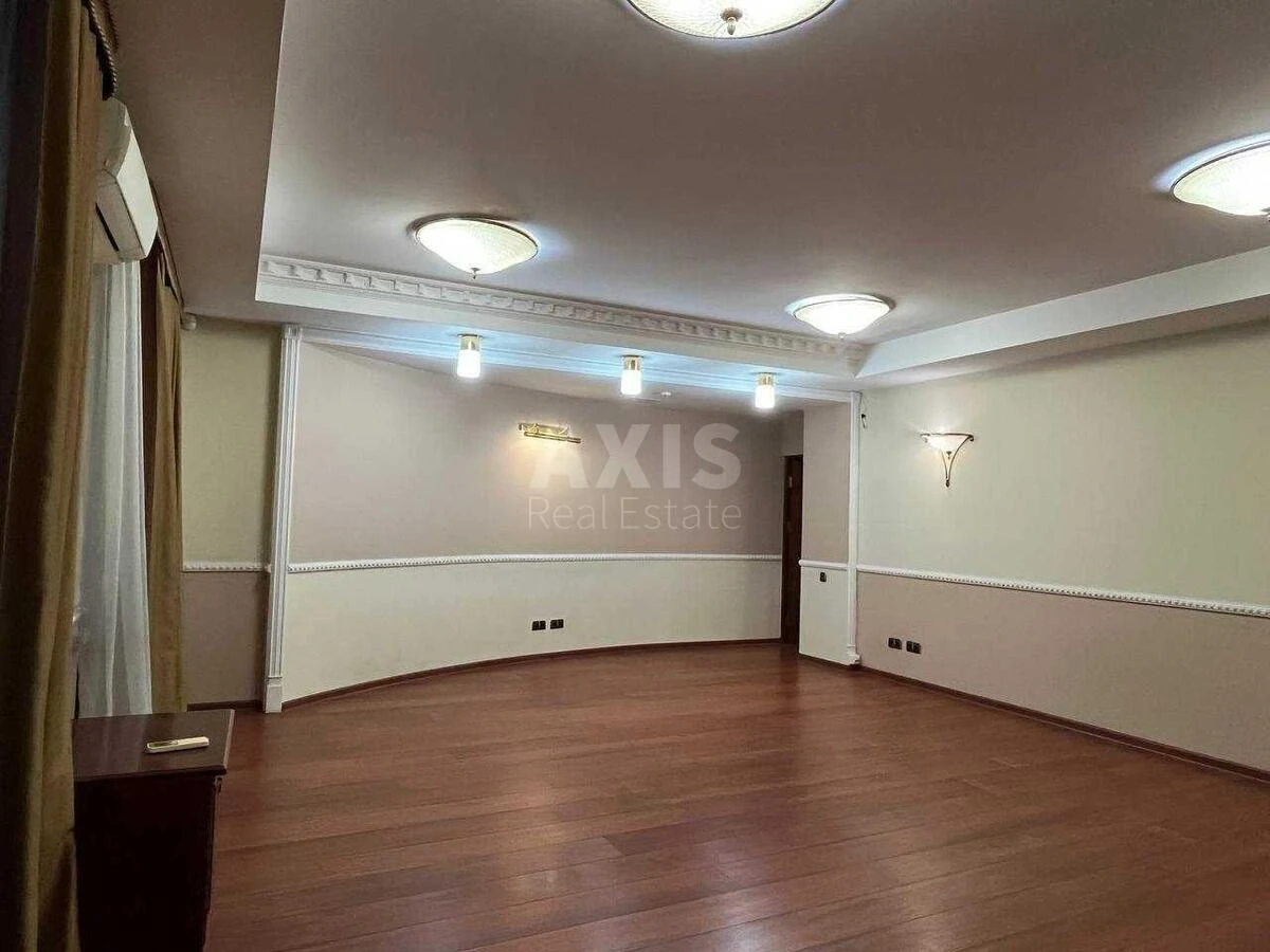 Office bul. Mykoly Mikhnovskoho 19, 233m26980910