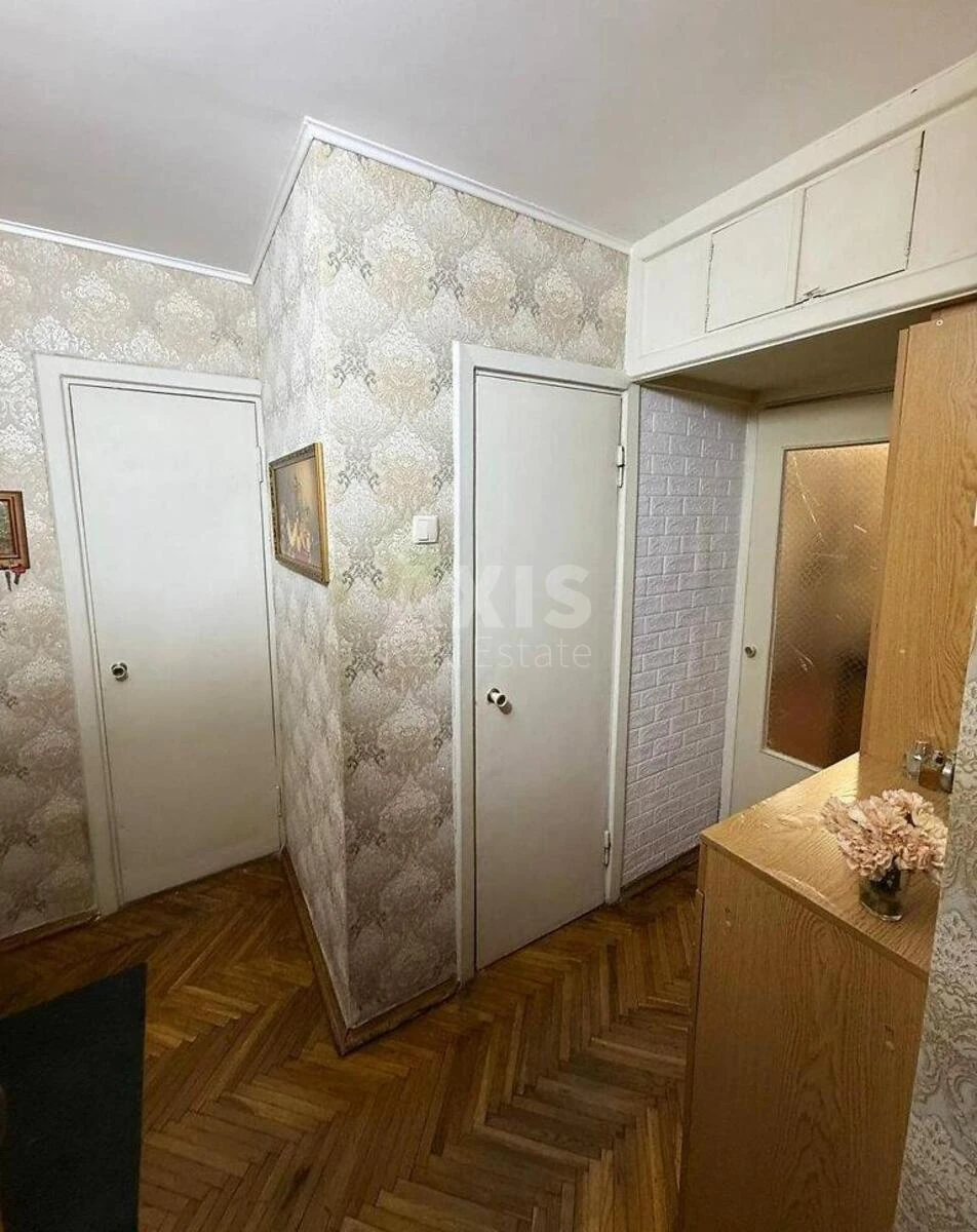 1k apartment vul. Korol'ova Akademika 10А711397