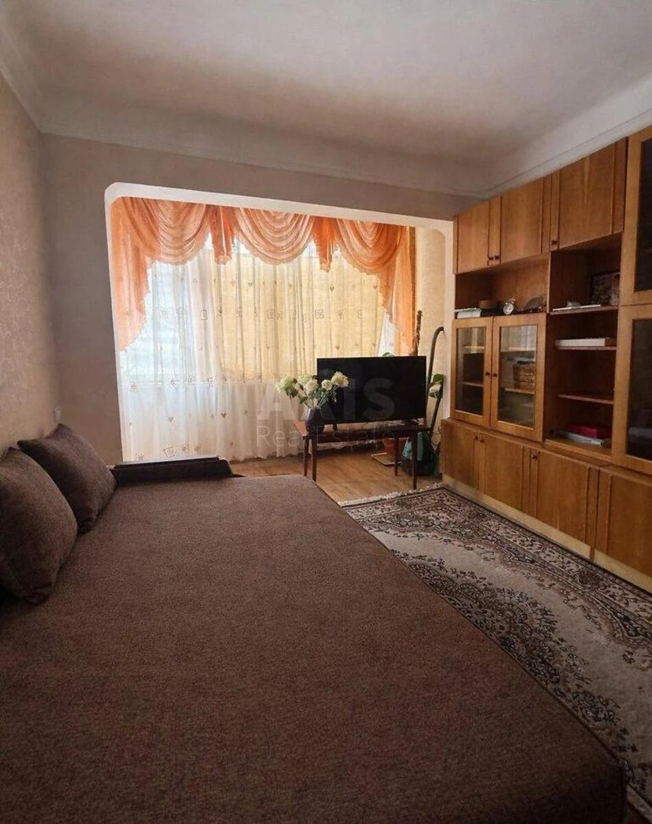 1k apartment vul. Lypkivs'kogo Vasylja Mytropolyta 9649921