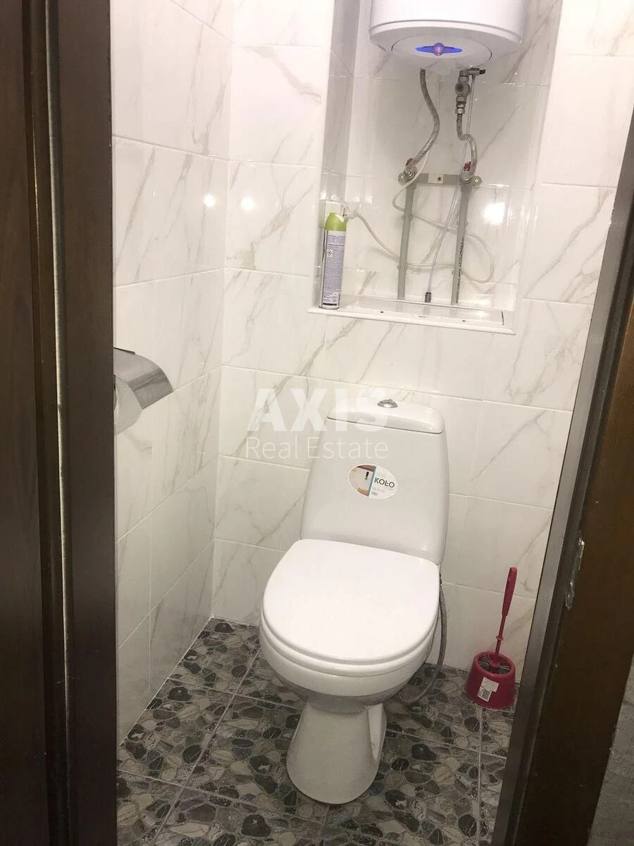 3k apartment vul. Chornobyl's'ka 24/25621163