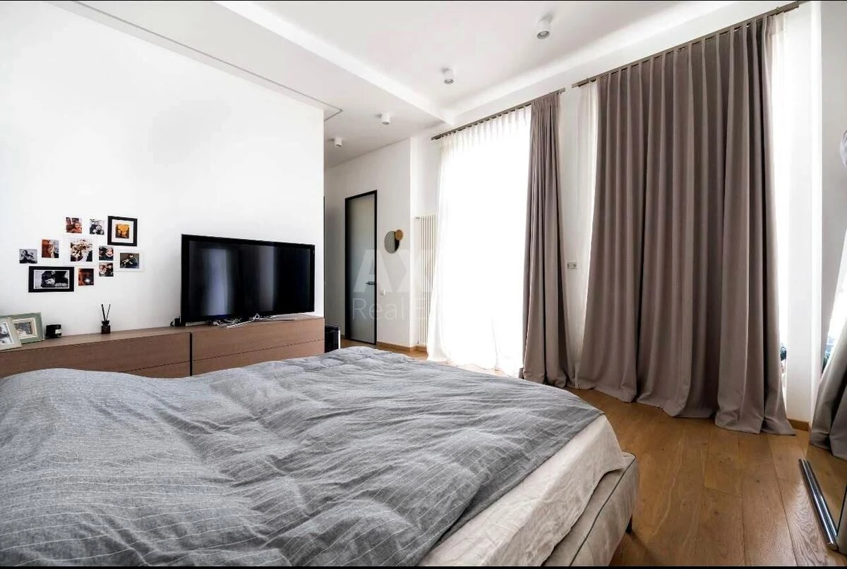 5k apartment vul. Antonovycha 17А702446
