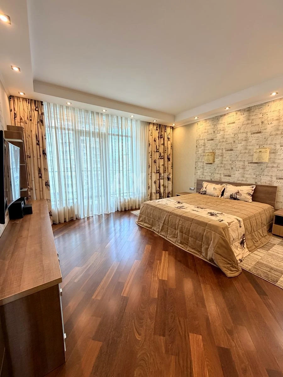 3k apartment vul. Okipnoi' Rai'sy 18701888