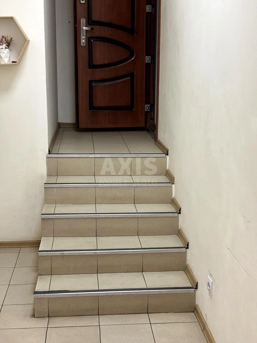 Офис ул. Семьи Стешенкив 7, 55м2667853