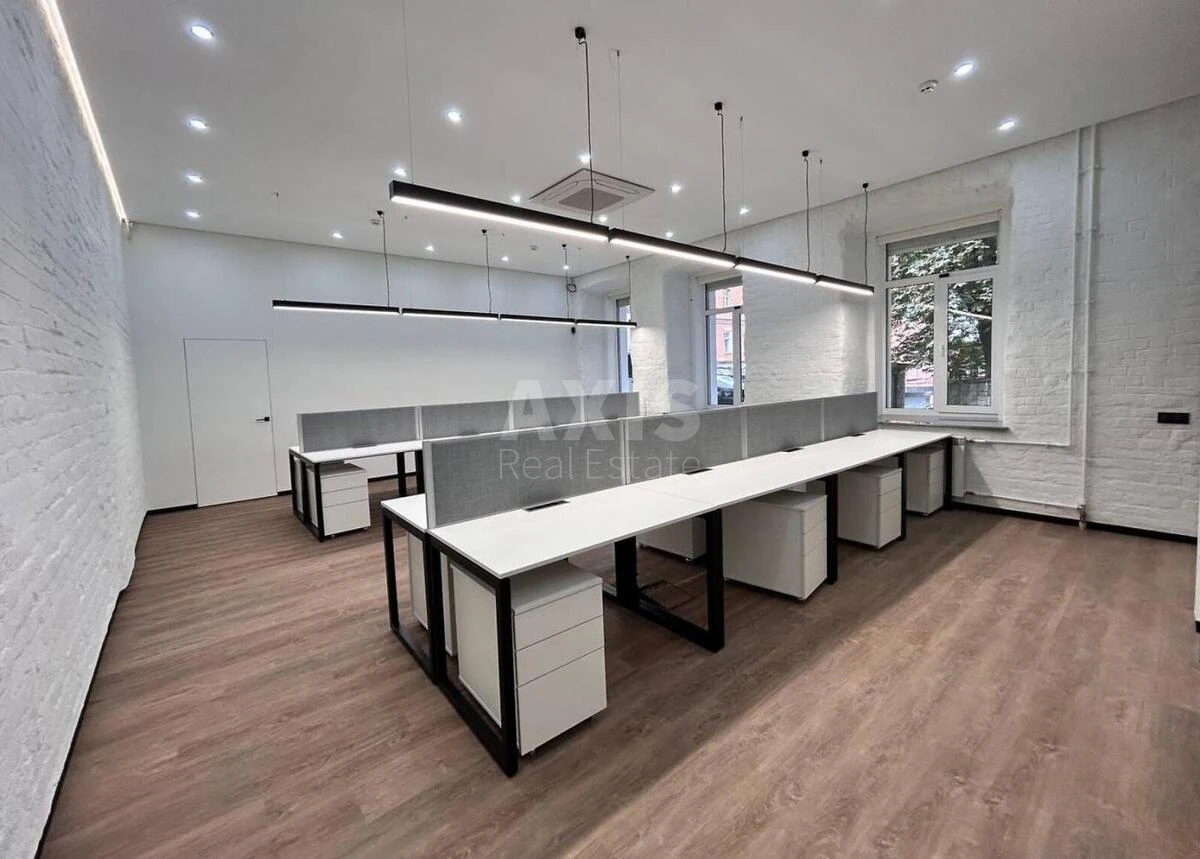 Офис ул. Богдана Ступки 3, 81м265210