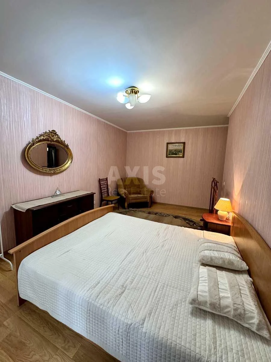 2к квартира ул. Гончара Олеся 59703768