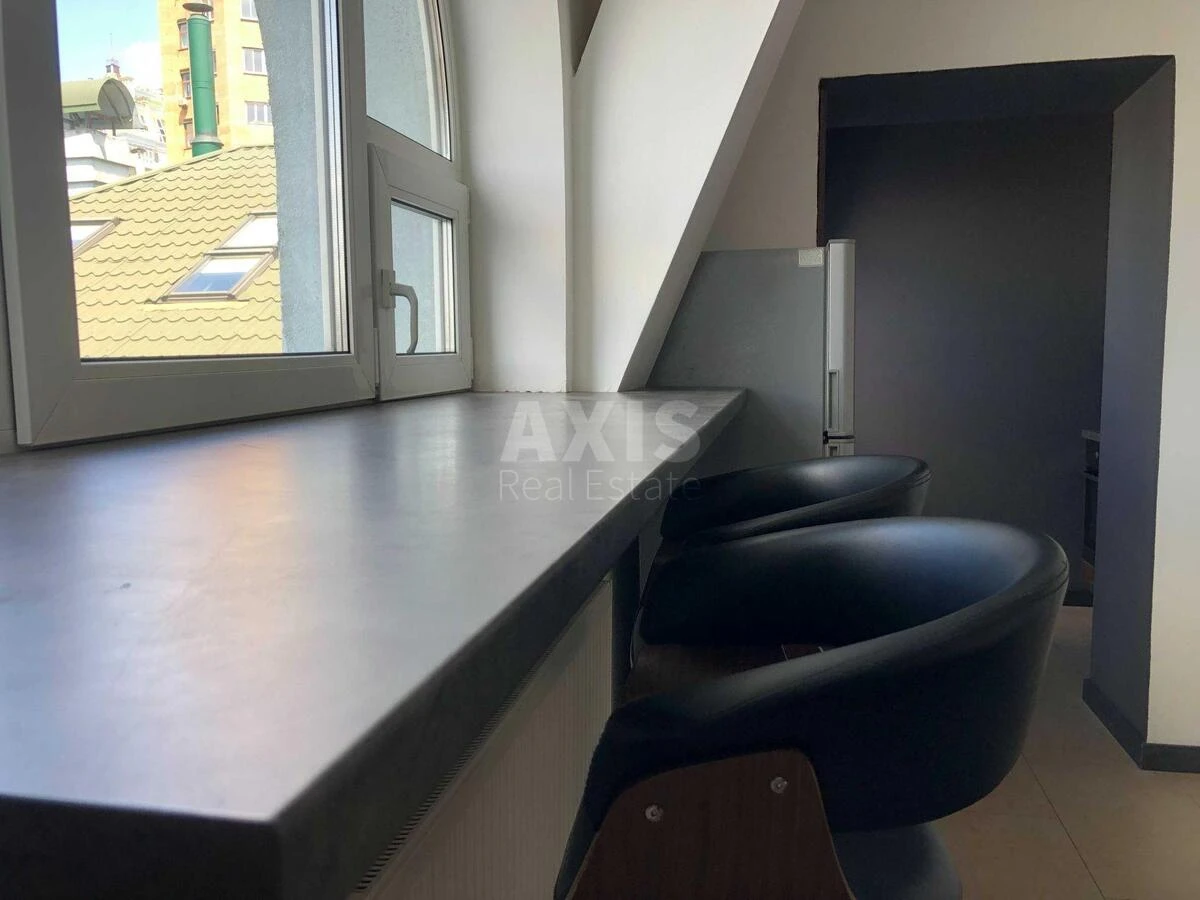 2k apartment vul. Oleksandra Konyskoho 76/78673781