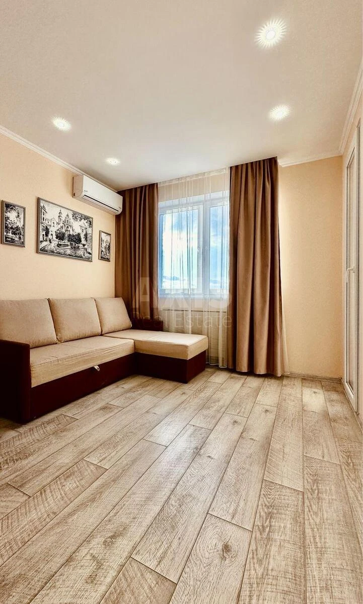 1k apartment bul. Lepse Ivana 7Г720395