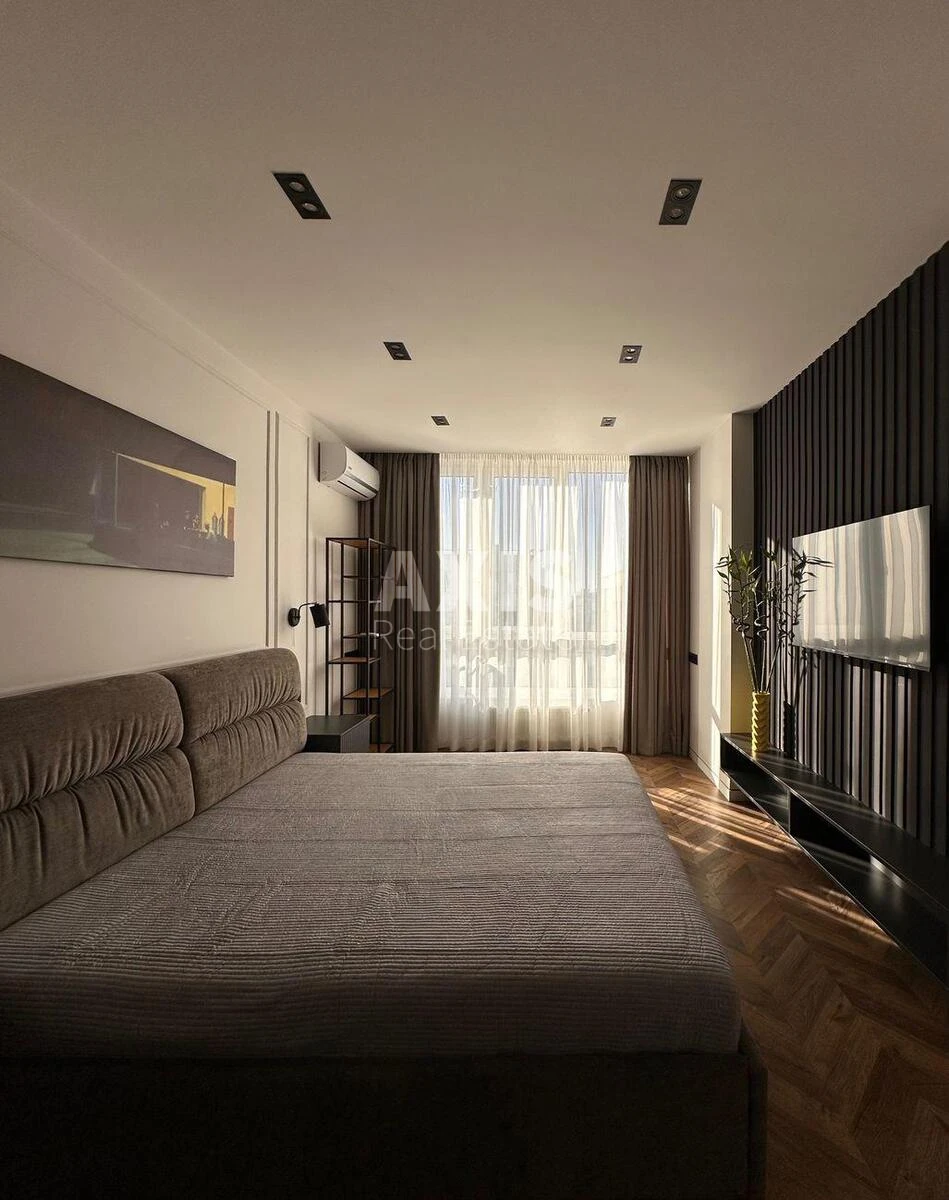 1k apartment vul. Saljutna two B655866