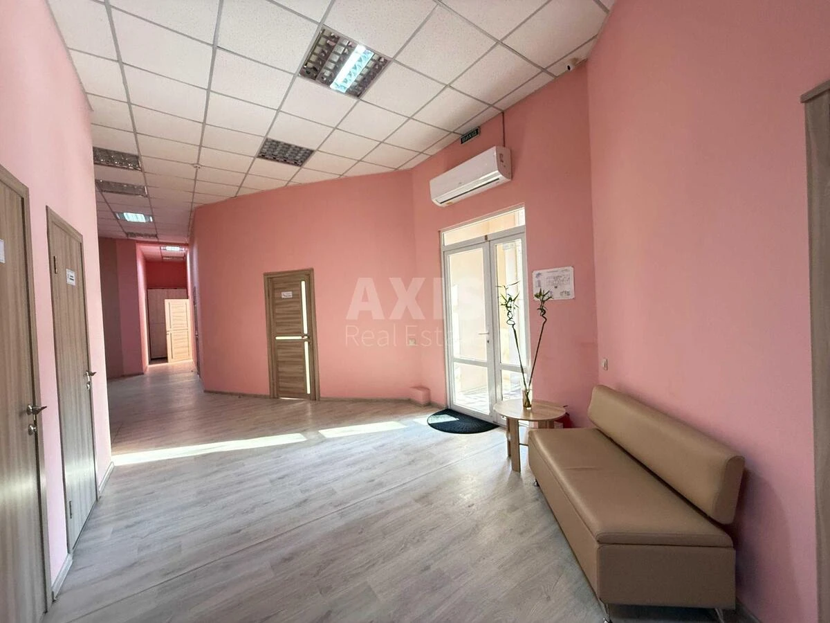 Объект торговли ул. Срибнокильская 12, 153м26465413