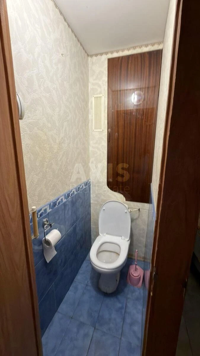 2k apartment vul. Levka Lukyanenka 2А708188