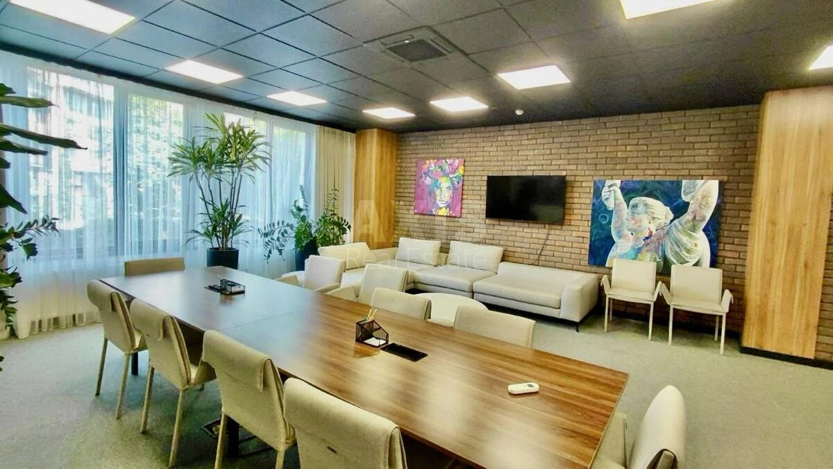 Office vul. Lypkivs'kogo Vasylja Mytropolyta 45, 55m2694176