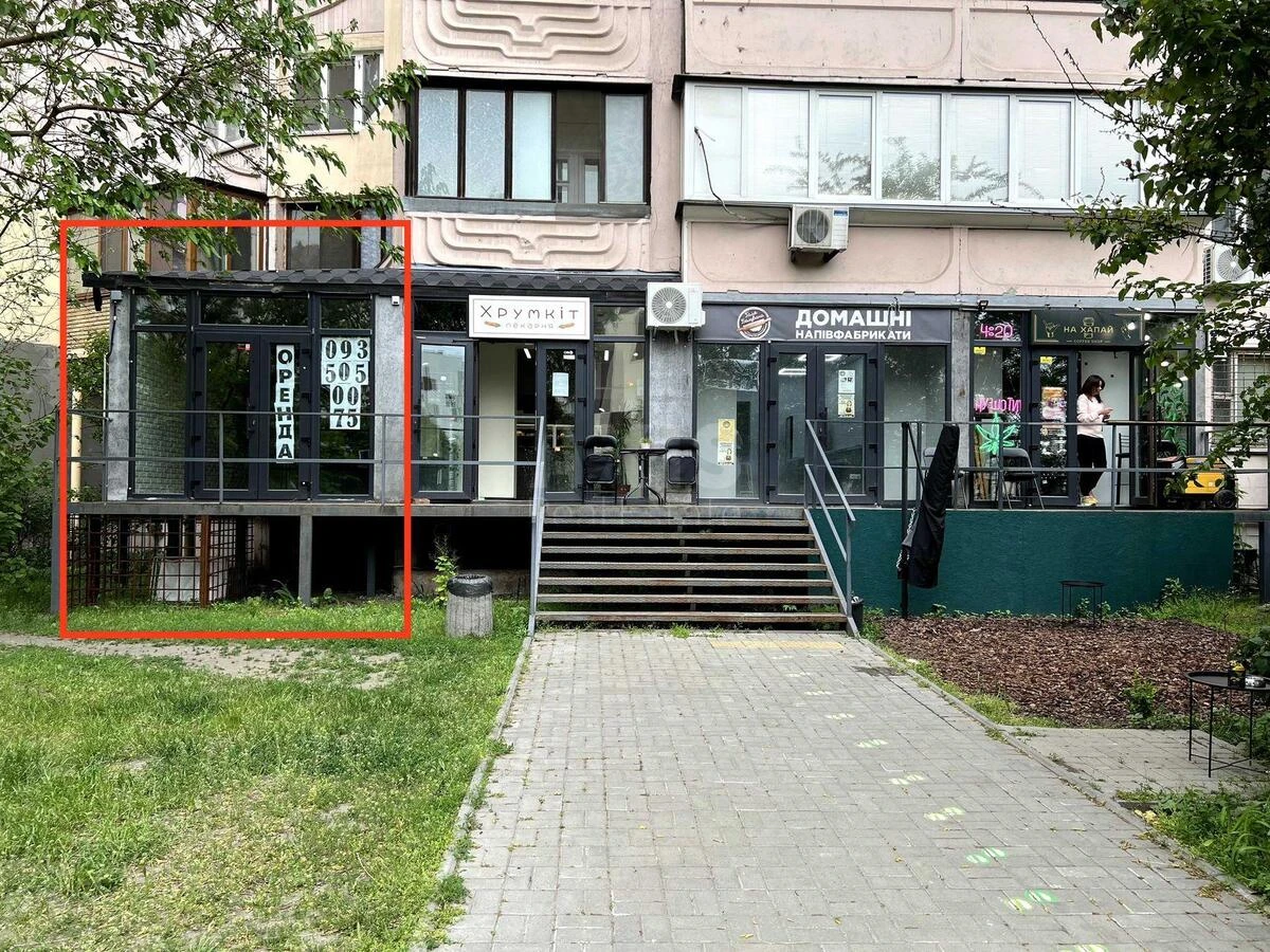 Объект торговли ул. Княжий Затон 12, 41м2667311