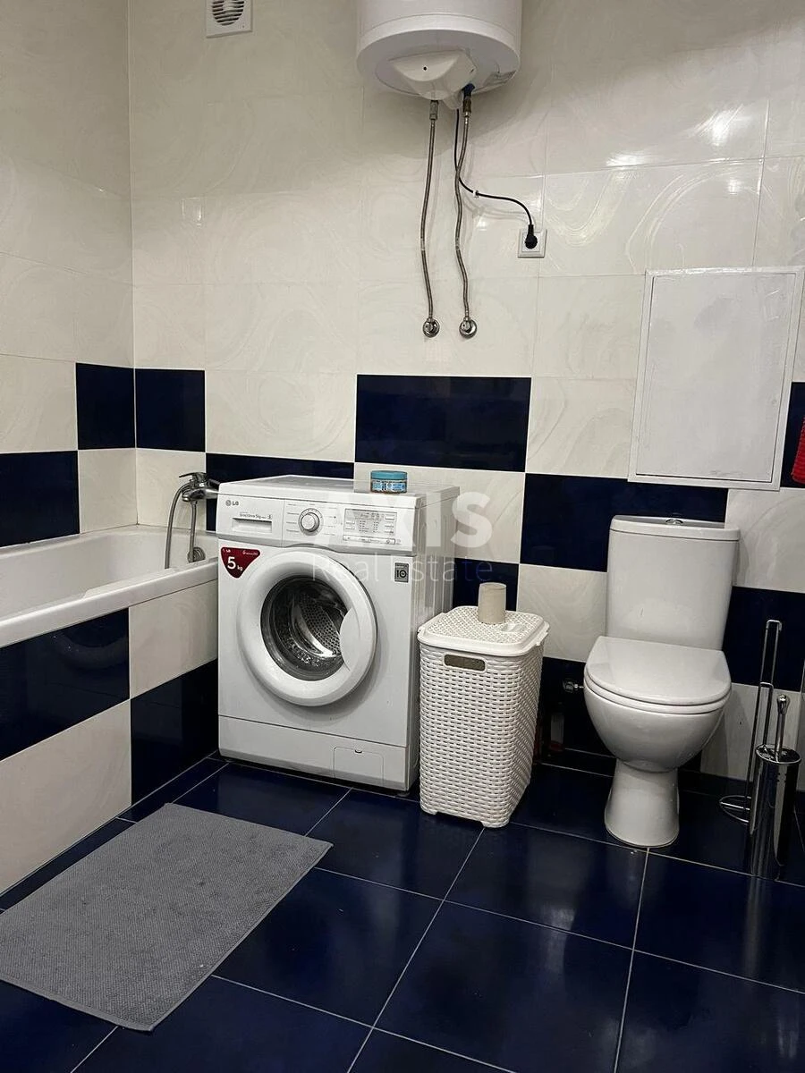 3k apartment vul. Golosii'vs'ka Thirteen A661012