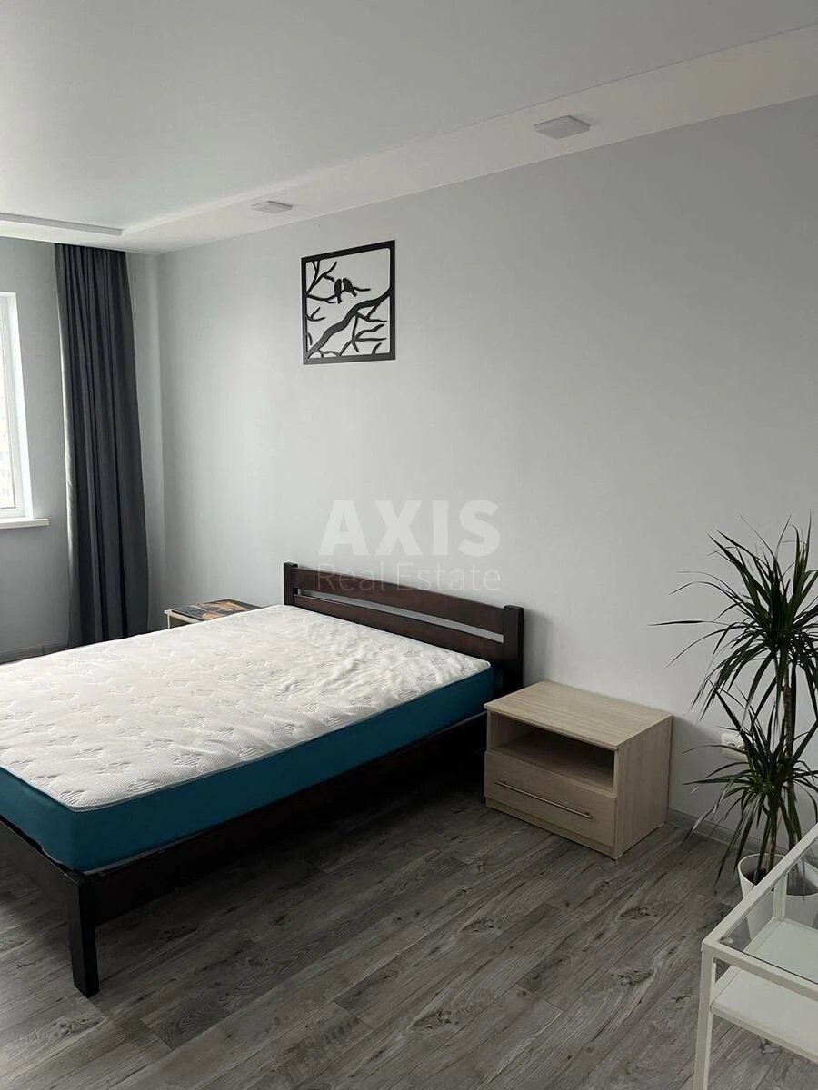 1k apartment pr-t Obolons'kyj 1666042