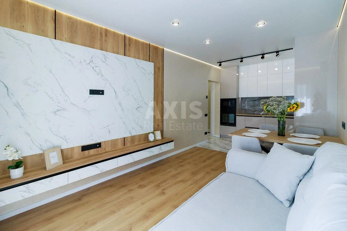 3k apartment vul. Myhajla Maksymovycha 24Г697712