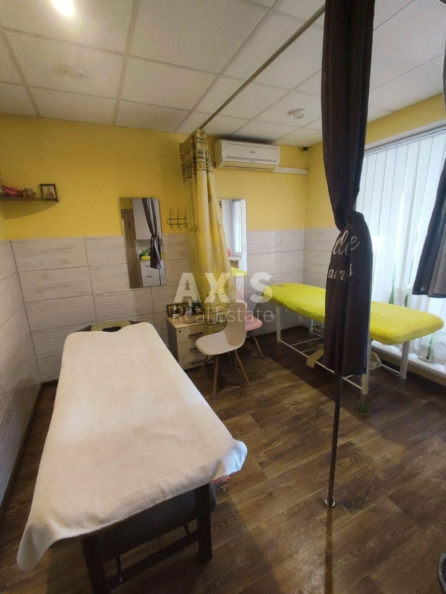 Объект торговли ул. Героев Днепра 35, 60м2462700