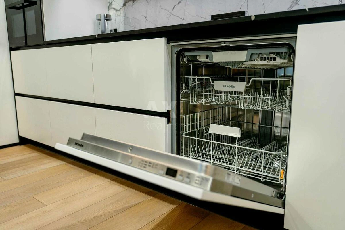 1k apartment vul. Saljutna 2, корп. 86552121