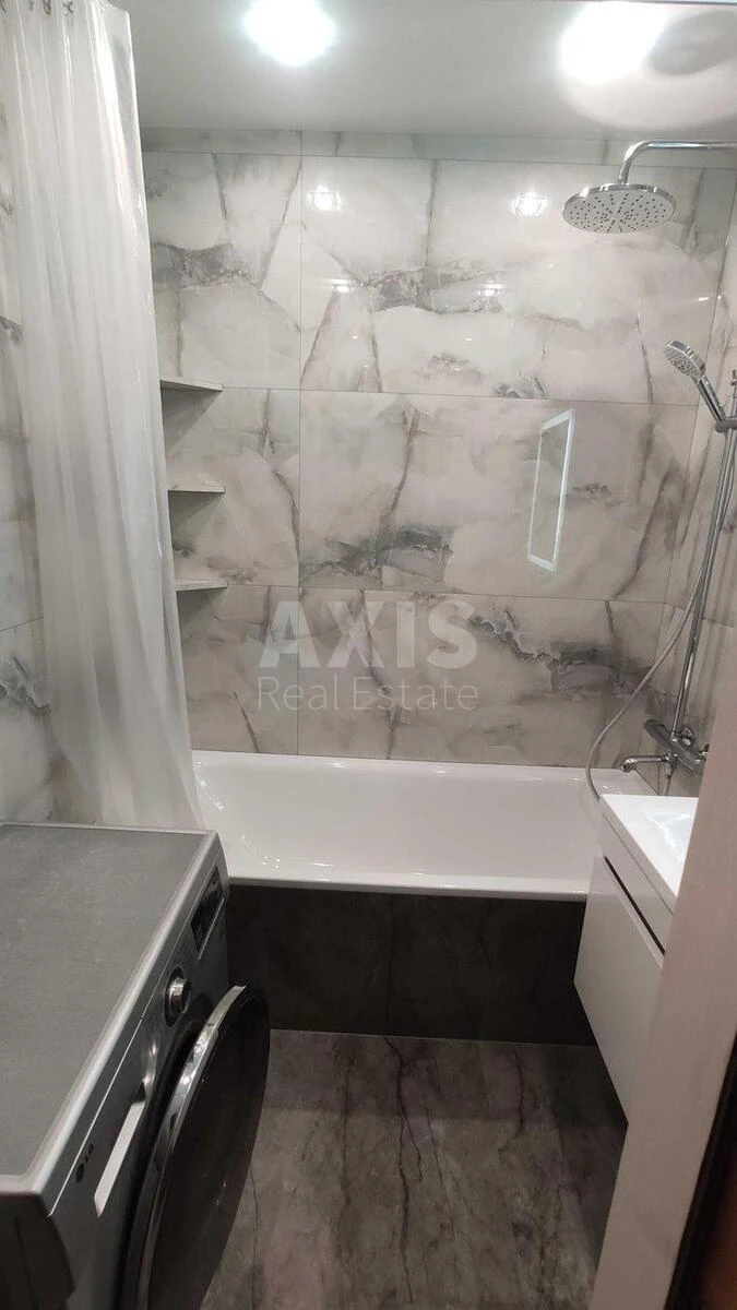 3k apartment vul. Pryluzhna 14700069