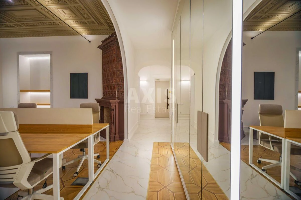 Office vul. Rustaveli Shota 22, 181m2631258