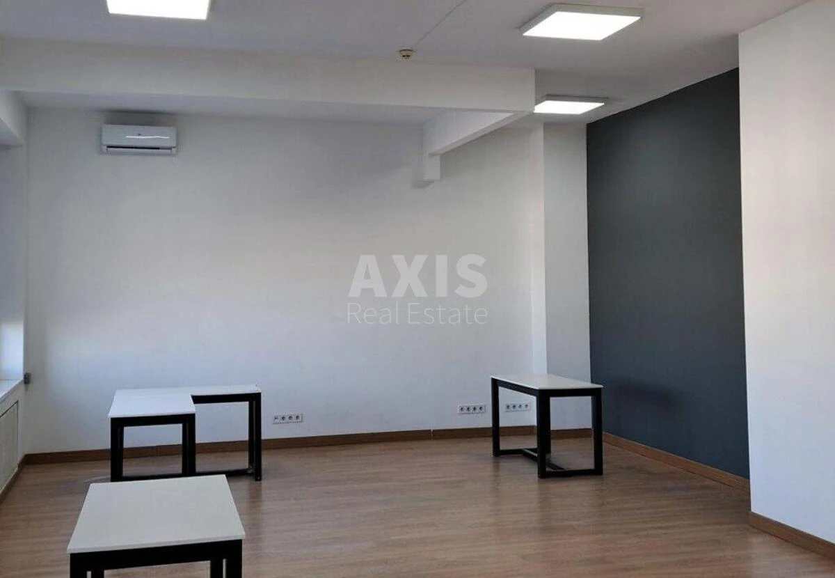 Офис ул. Сверстюка Евгения 11, корп. б, 70м2675431