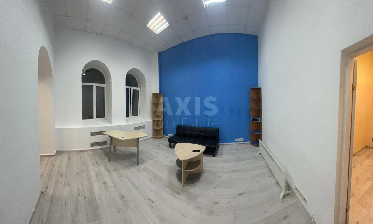 Office vul. Volodymyrs'ka 42, 35m2672170