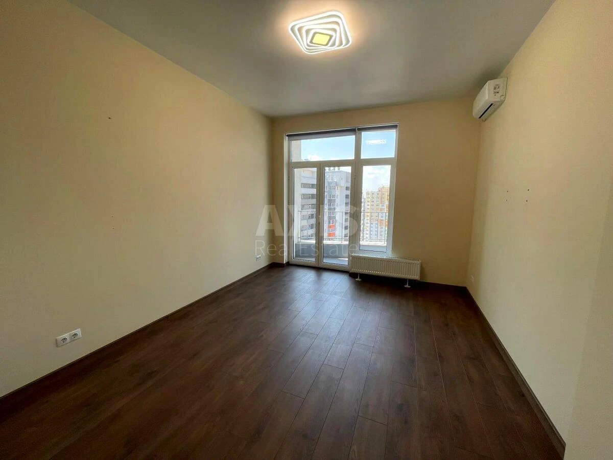 Office vul. Myhajla Maksymovycha 3Д, 113m2673358