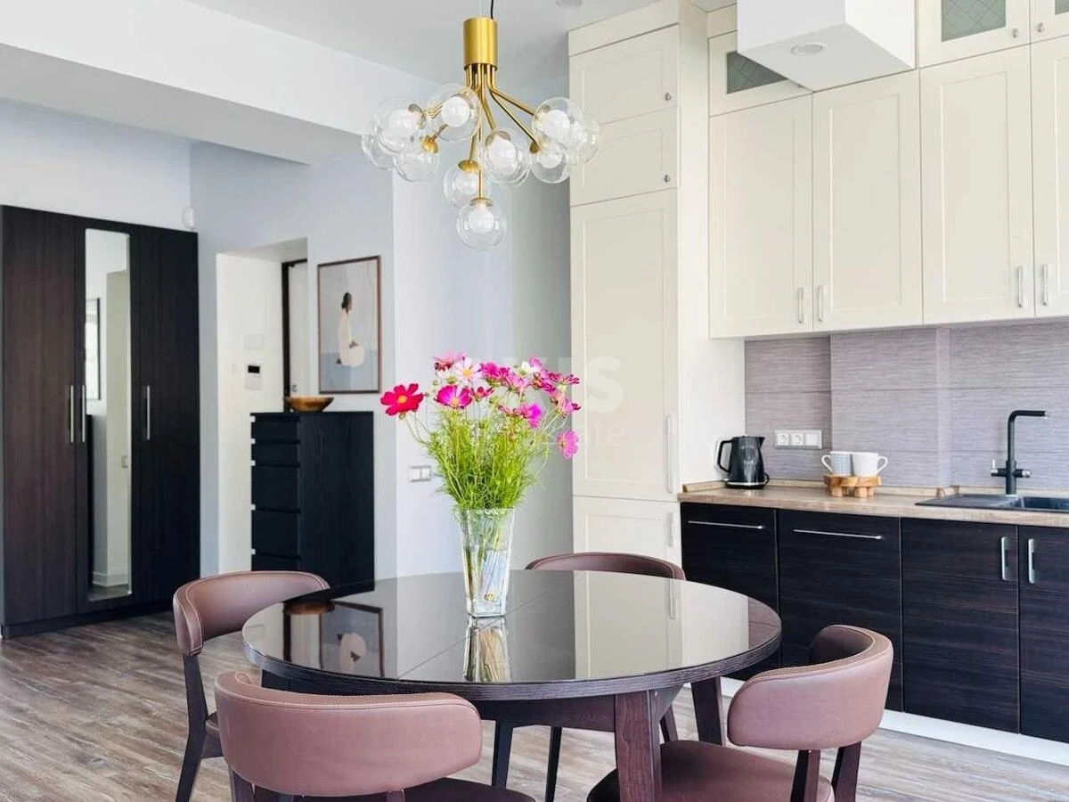 3k apartment vul. Volodymyrs'ka 83710043
