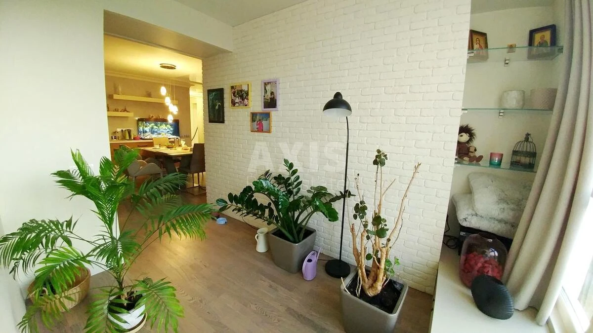 3k apartment pr-t Volodimira Іvasyuka 20А6774611