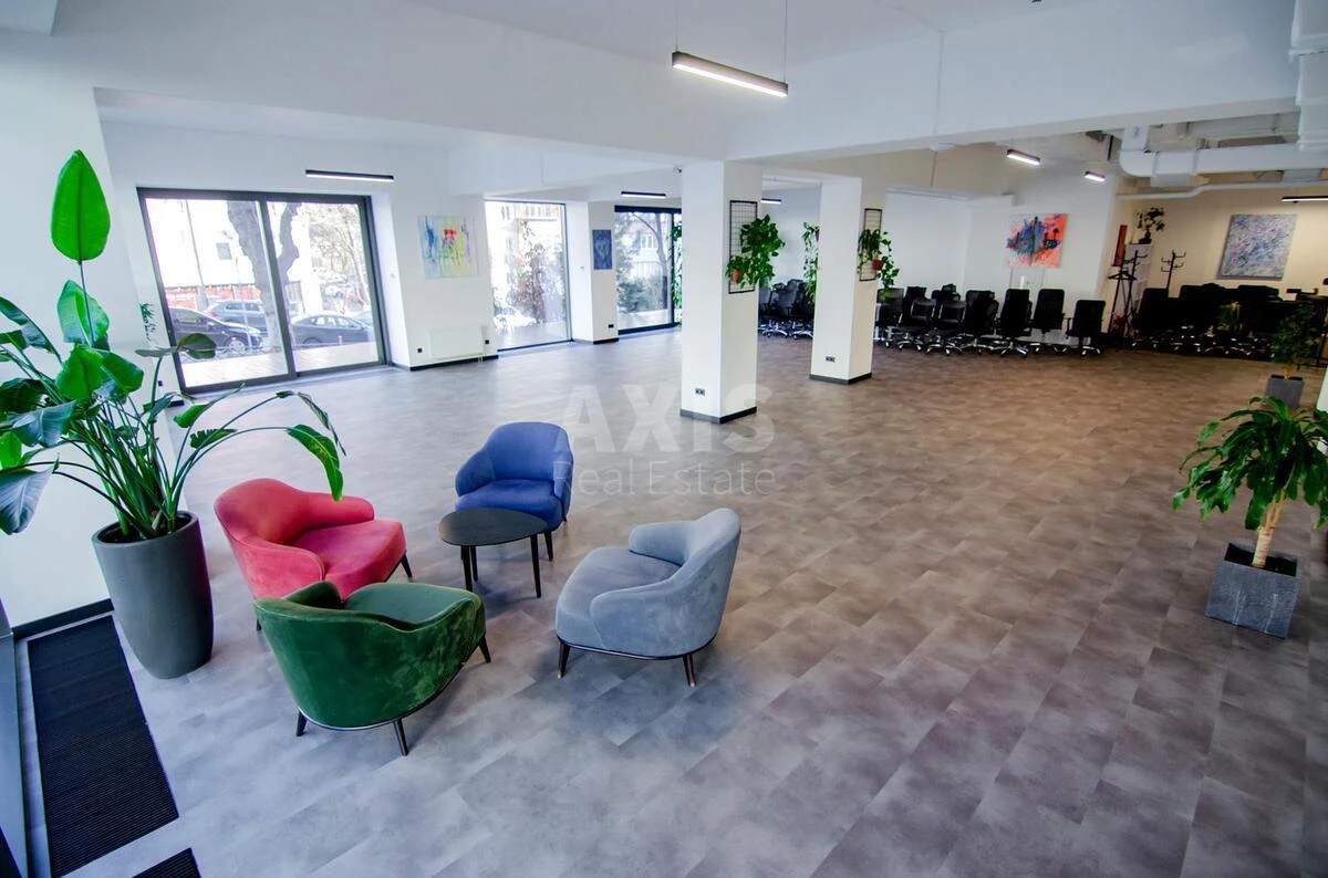 Trade object vul. Saksagans'kogo 53/80, 235m2678778