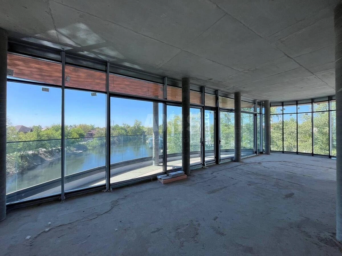 Trade object vul. Alimpiya Halyka 75, 350m2708956