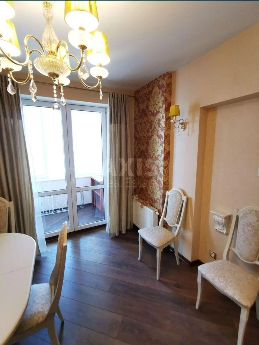 1k apartment nab. Dniprovs'ka 1611769